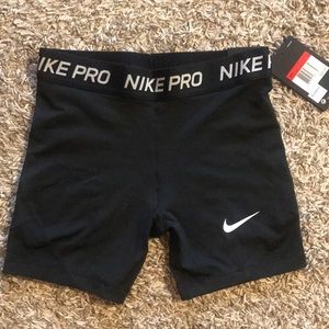Girls Nike pro tights / large / brand new